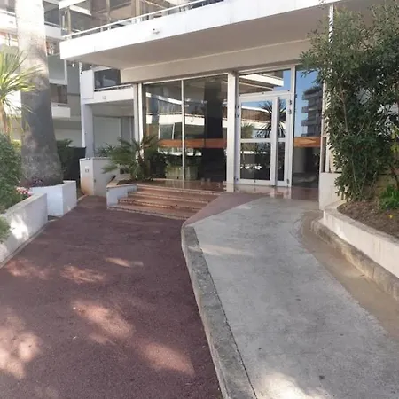 Coco - Beau 2 P Climatise Wifi Terrasse Piscine * 昂蒂布